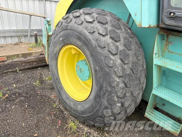 Ammann ASC 110D Rodillos de un solo tambor