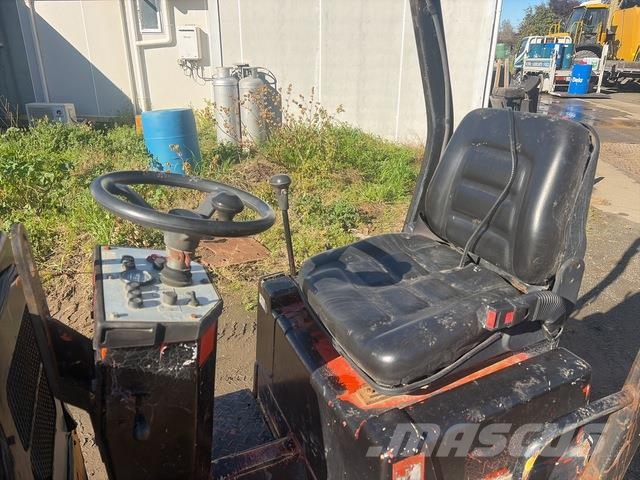 Ammann AV12E Ikerdobos hengerek