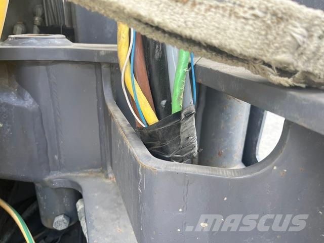 Atlas Copco Boomer XE3C Druga podzemna oprema