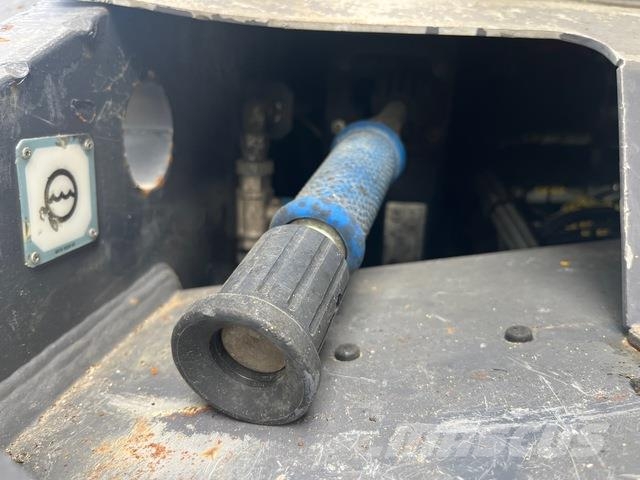 Atlas Copco Boomer XE3C Druga podzemna oprema