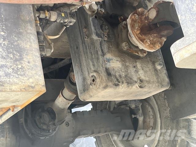 Atlas Copco Boomer XE3C Druga podzemna oprema