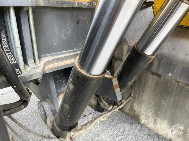 Atlas Copco Boomer XE3C Druga podzemna oprema