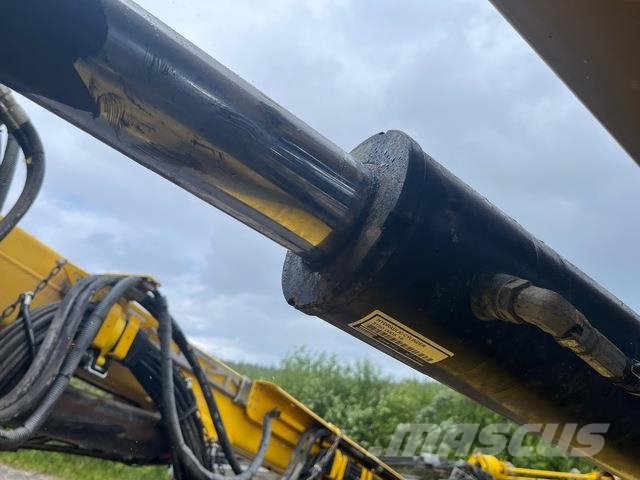 Atlas Copco Boomer XE3C Druga podzemna oprema
