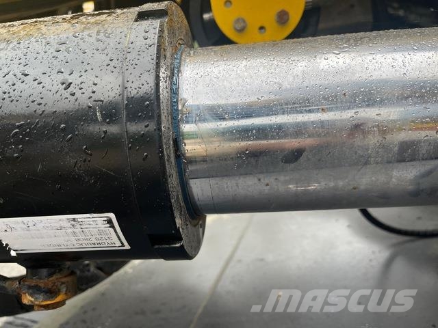 Atlas Copco Boomer XE3C Druga podzemna oprema