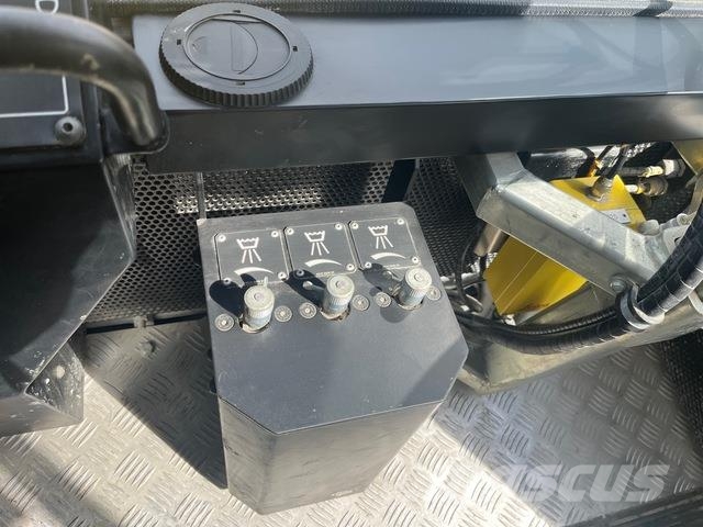 Atlas Copco Boomer XE3C Druga podzemna oprema