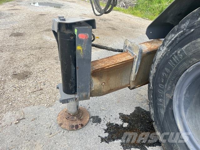 Atlas Copco Boomer XE3C Druga podzemna oprema