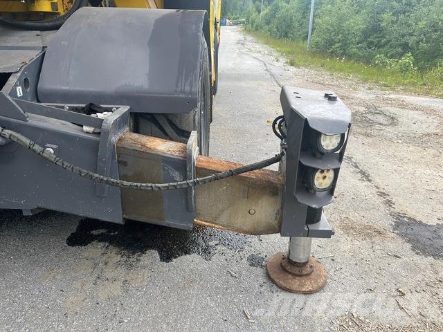 Atlas Copco Boomer XE3C Druga podzemna oprema