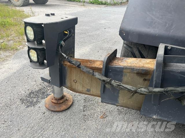 Atlas Copco Boomer XE3C Druga podzemna oprema
