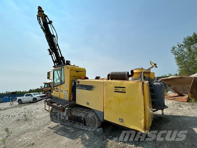 Atlas Copco ECM-585MCII サーフェイスドリルリグ