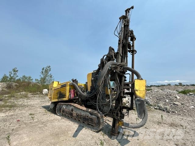 Atlas Copco ECM-585MCII サーフェイスドリルリグ