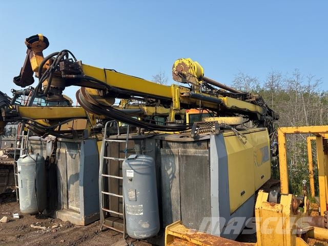 Atlas Copco ROC L8 Буровые вышки