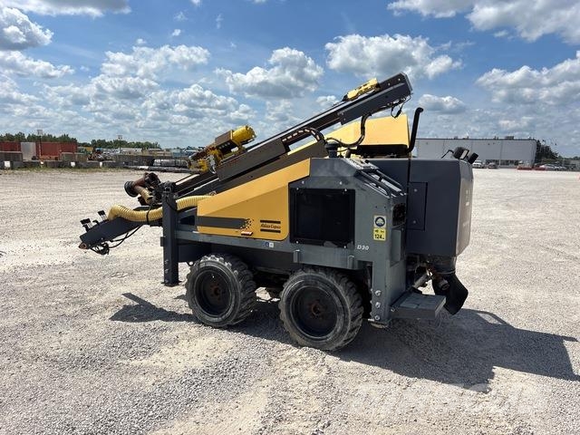 Atlas Copco SpeedRoc D30 Surface drill rigs