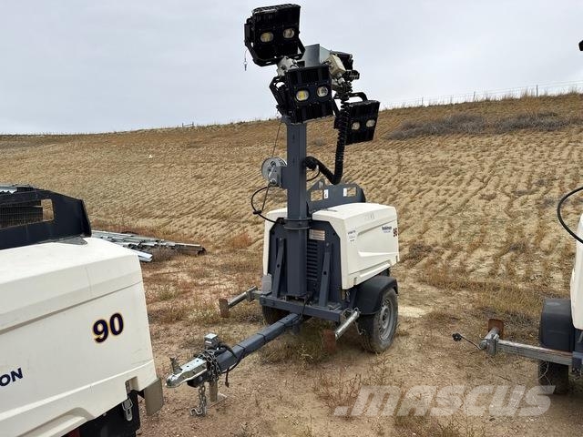 Atlas Copco V5 조명타워