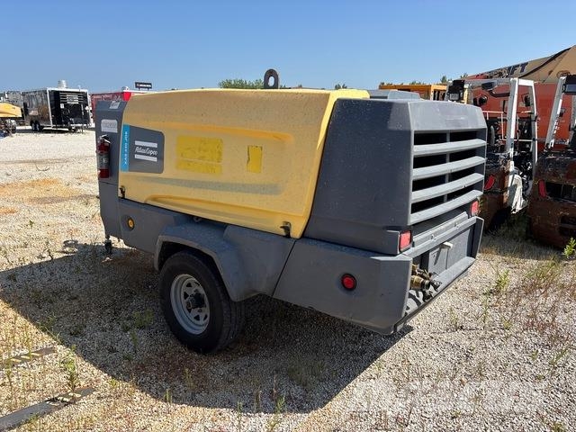 Atlas Copco XAS 440 JD8 T4F EB UR-3 压缩机
