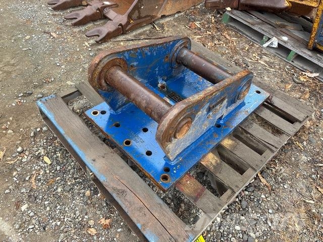 Attachment Mounting Plate - Fits Cat 330 Būvniecība- Citi