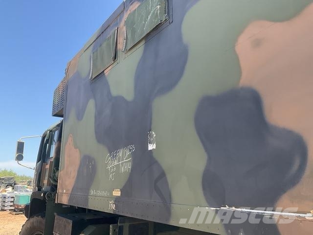 BAE Systems M1079A1 Furgons