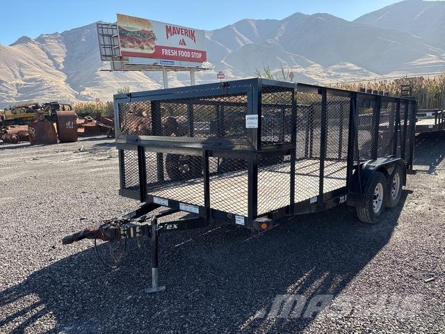 Big Tex 70LR-16 草捆拖車