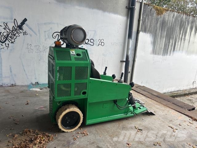  BlastPro BRB-3100 Scrubber dryers