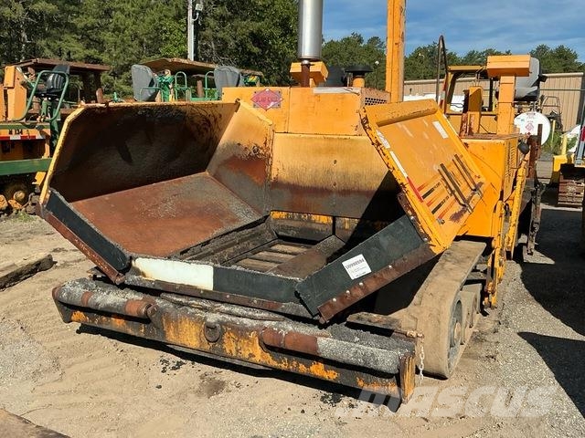Purchase Blaw-Knox PF-5510 asphalt pavers, Bid & Buy on Auction