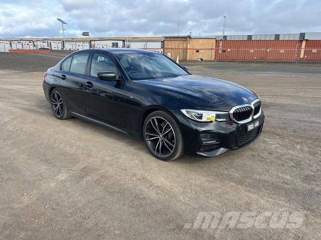 BMW 320i Henkilöautot