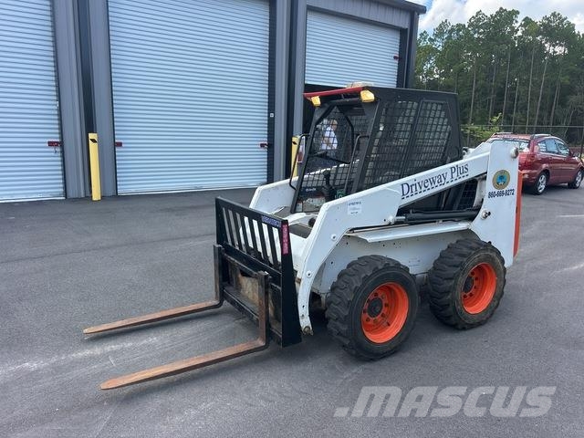 Bobcat 763 Chargeuse compacte