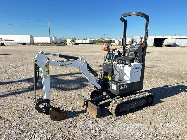 Bobcat E10 Lánctalpas kotrók