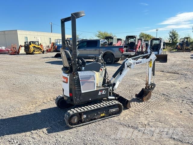 Bobcat E10 Lánctalpas kotrók