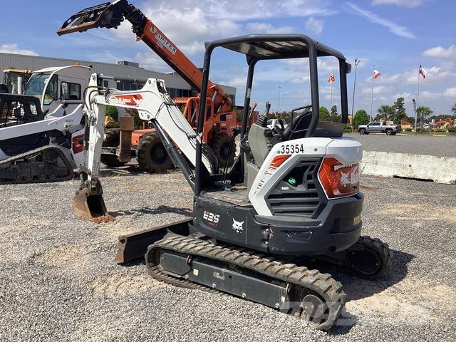 Bobcat E35i حفارات زحافة