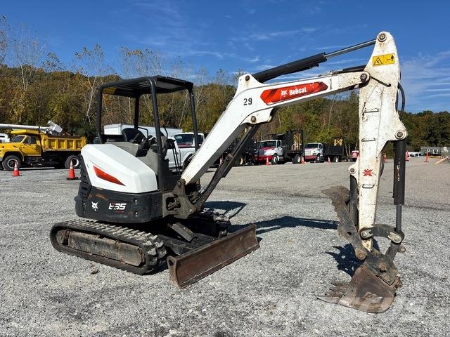 Bobcat E35i Crawler excavators