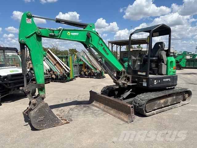 Bobcat E45 履带挖掘机