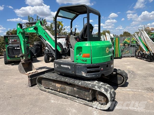 Bobcat E45 履带挖掘机