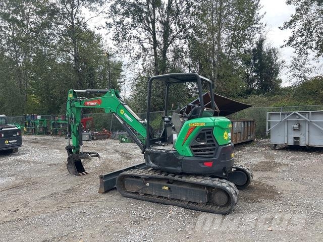 Bobcat E50 Гусеничні екскаватори