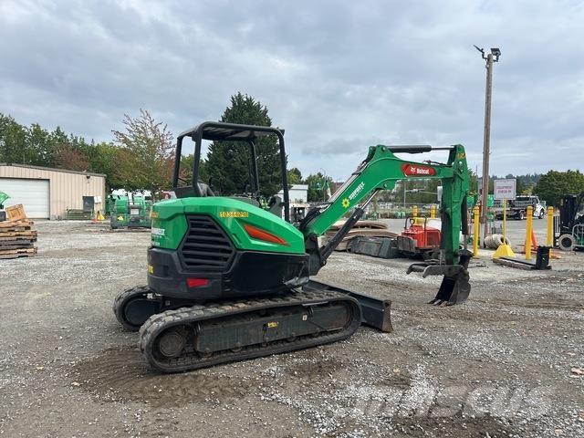 Bobcat E50 Гусеничні екскаватори