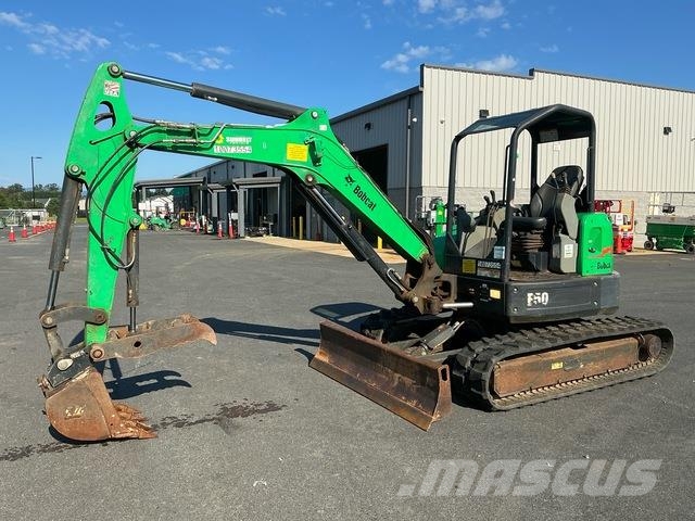 Bobcat E50 履带挖掘机