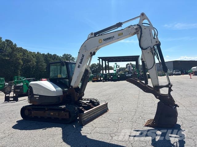 Bobcat E85 履带挖掘机