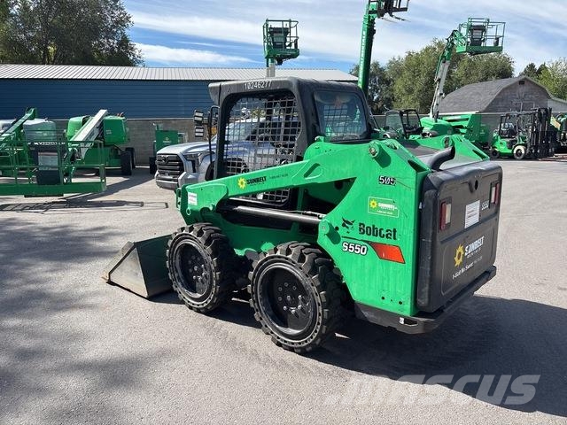 Bobcat S550 스키드로더