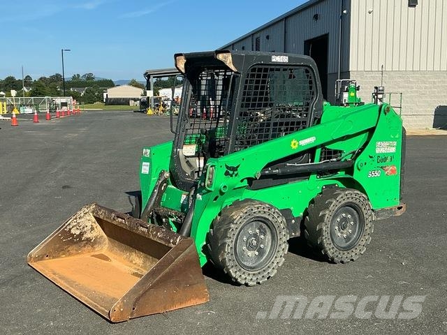 Bobcat S550 스키드로더