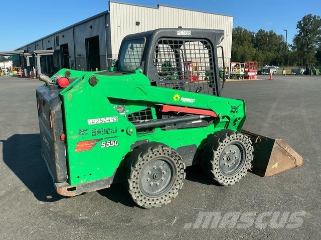 Bobcat S550 스키드로더