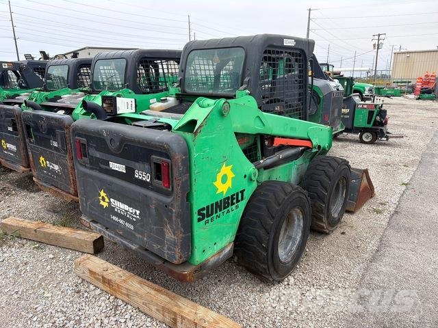 Bobcat S550 Мини товарачи