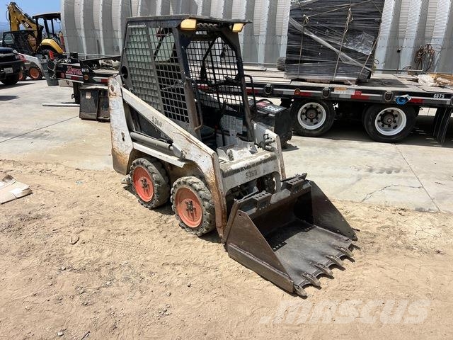 Bobcat S70 لوادر انزلاقية التوجيه