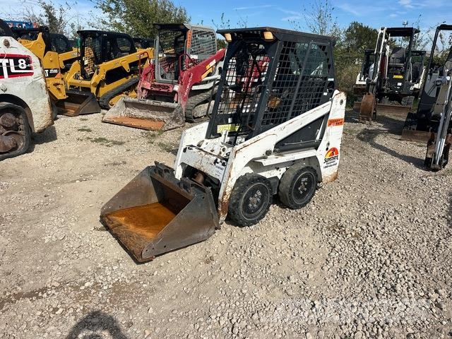Bobcat S70 لوادر انزلاقية التوجيه