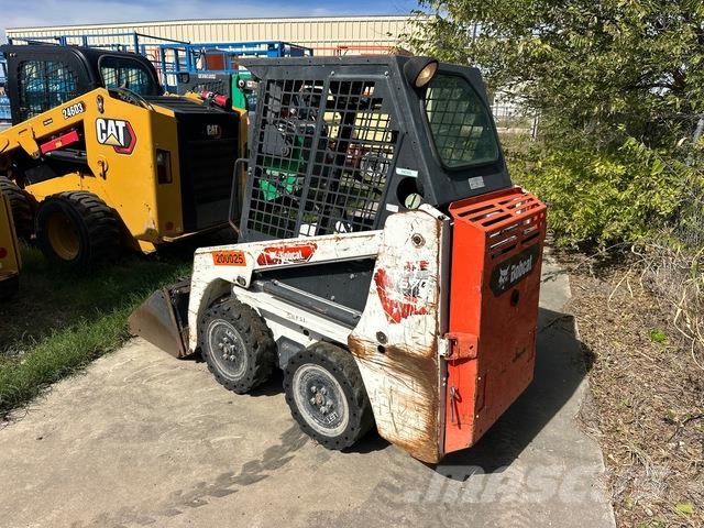 Bobcat S70 لوادر انزلاقية التوجيه