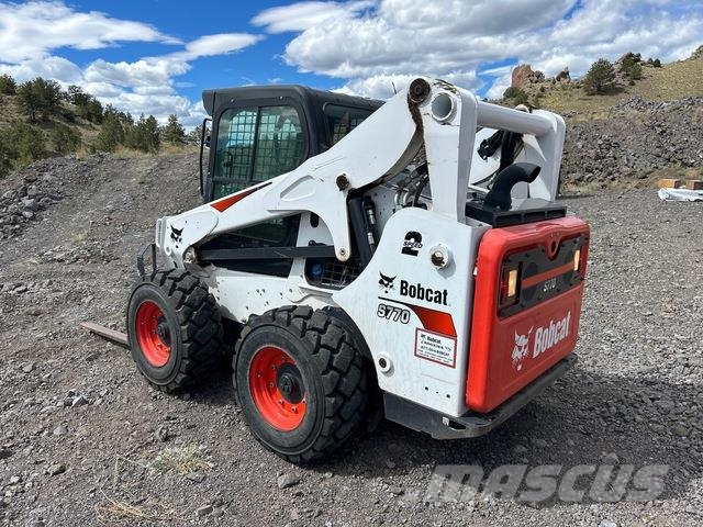 Bobcat S770 Minicarregadeiras