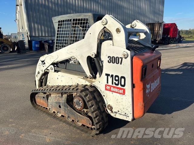 Bobcat T190 滑移装载机
