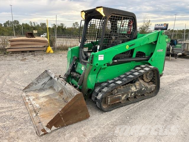 Bobcat T630 لوادر انزلاقية التوجيه
