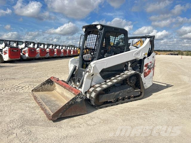 Bobcat T64 لوادر انزلاقية التوجيه
