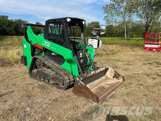 Bobcat T66 滑移装载机