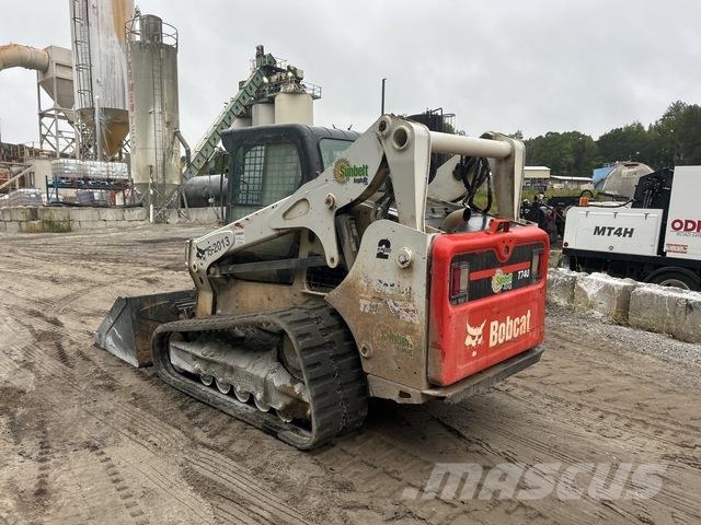Bobcat T740 Skid steer loaders