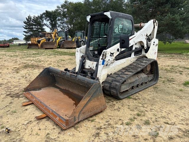 Bobcat T740 Skid steer loaders