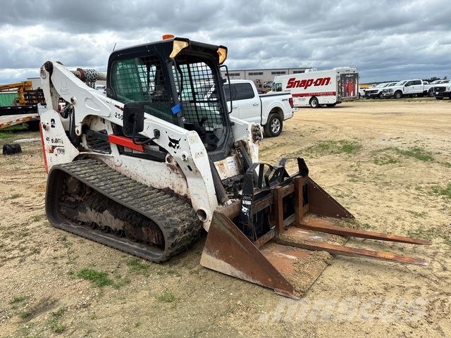 Bobcat T740 Мини-погрузчики